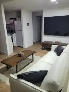 ALQUILER/Distrito M/ 3 dormitorios/2 baños/cochera/Tres balcones/ Amenities