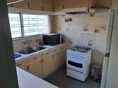 Gran Casa en Alquiler/350m2/Garaje/2 dormitorios/Jardin&Patio/Punta Gorda