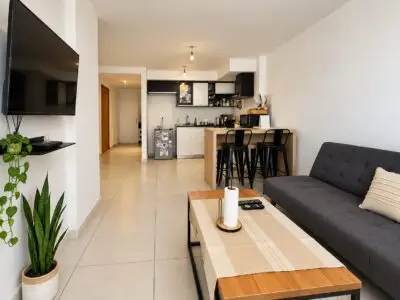 IDEAL INVERSION | Sobre Av Italia/ 1 dormitorio/Balcon/Cochera/ Malvin